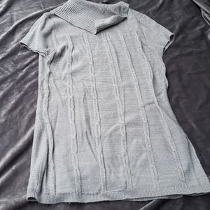 ♥️5for25 silver tunic style sweater